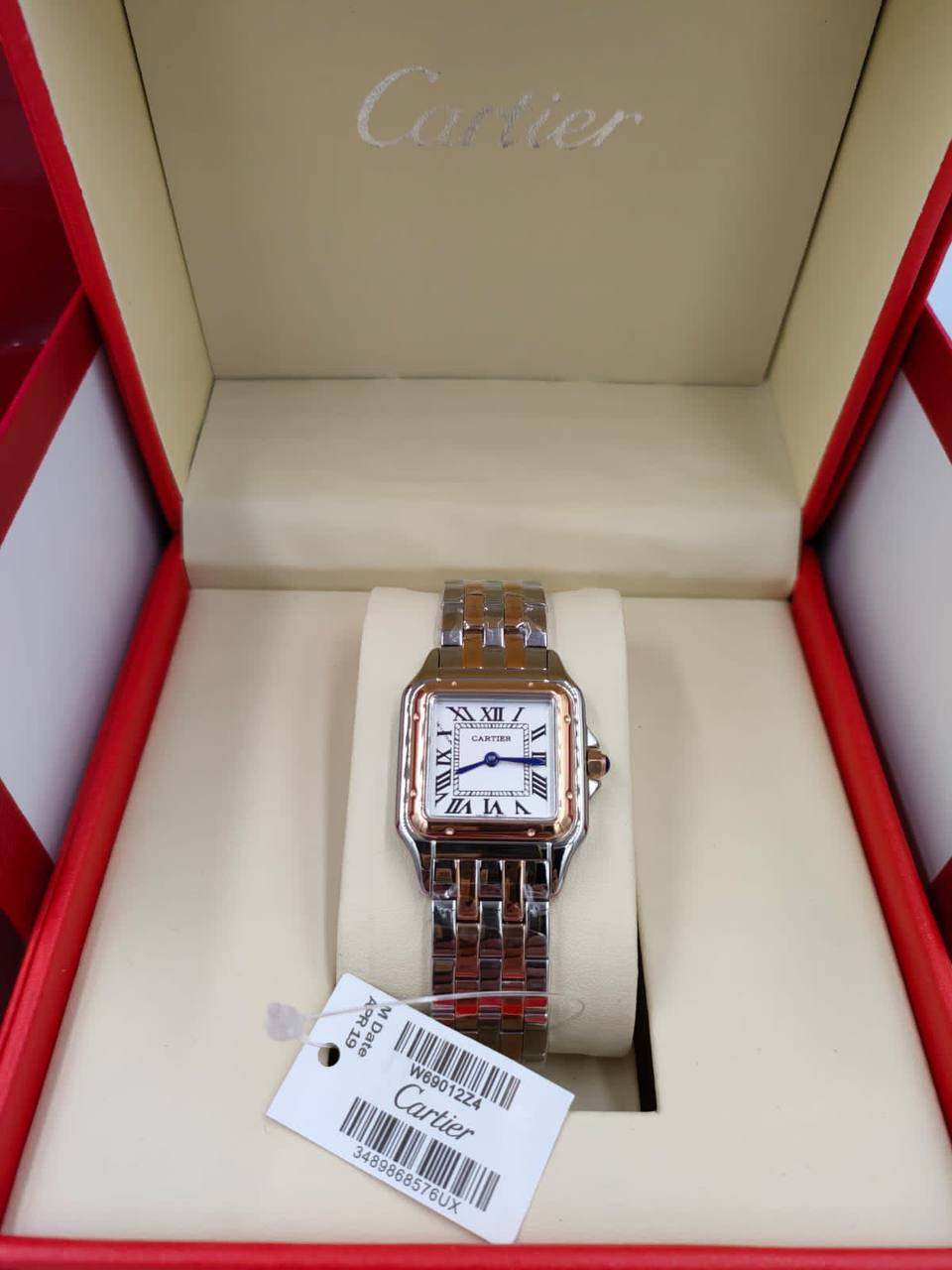 Cartier 
good quality 
Withbox 220 dhs🪙🌨️
Without box 170 dhs🪙🌨️

Zain40
♥️♥️♥️