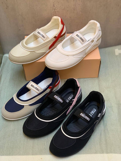 New Shoes Arrived 
MIU MIU Master quality 
 Size 36-41 available 
180 dhs✅

Zain88
♥️♥️♥️