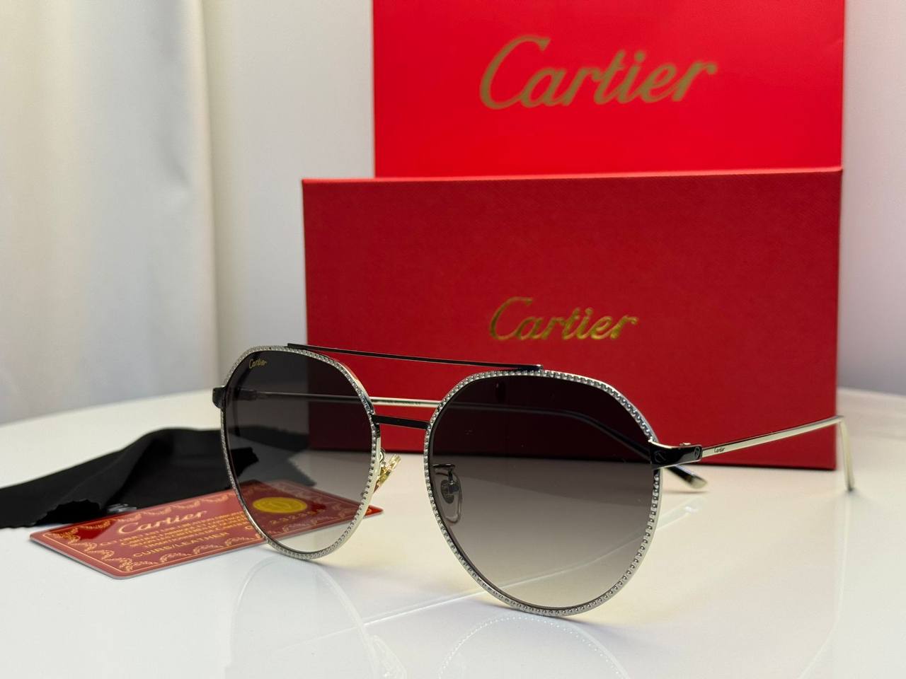Sunglasses
75 dhs✅

Zain182
♥️♥️♥️