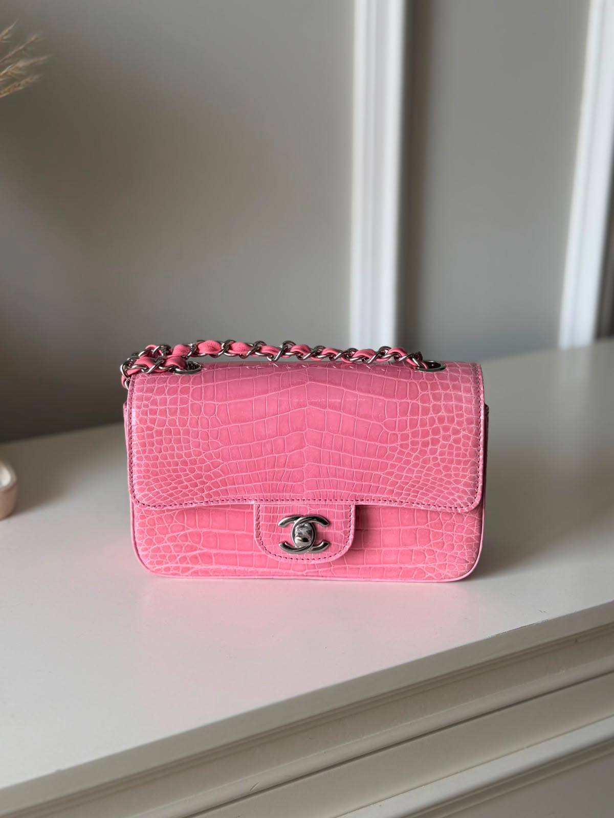 Real leather 
Chanel 
SUPER MASTER QUALITY 
For Price 👇 WhatsApp✅
0568585901 
0507557372
0552275751 Owner Zain 👌

Zain322
♥️♥️♥️