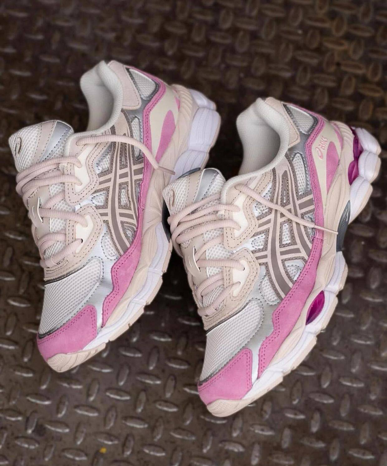 ASICS Gel-NYC "Cream/Mineral Beige/Pink"🌸
36-41 AVAILABLE 
230 dhs🪙🌨️

Zain242
♥️♥️♥️