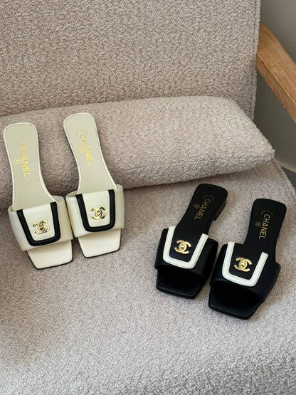 Chanel 🖤
✨ 𝐍𝐞𝐰 𝐂𝐨𝐥𝐥𝐞𝐜𝐭𝐢𝐨𝐧
✨ 𝐒𝐮𝐩𝐞𝐫 𝐌𝐚𝐬𝐭𝐞𝐫 𝐐𝐮𝐚𝐥𝐢𝐭𝐲
✨ 𝐀𝐯𝐚𝐢𝐥𝐚𝐛𝐥𝐞 𝐍𝐨𝐰
✨ 𝐒𝐢𝐳𝐞𝐬: 𝟑𝟔 — 𝟒𝟏
450 dhs✅

Zain298
♥️♥️♥️