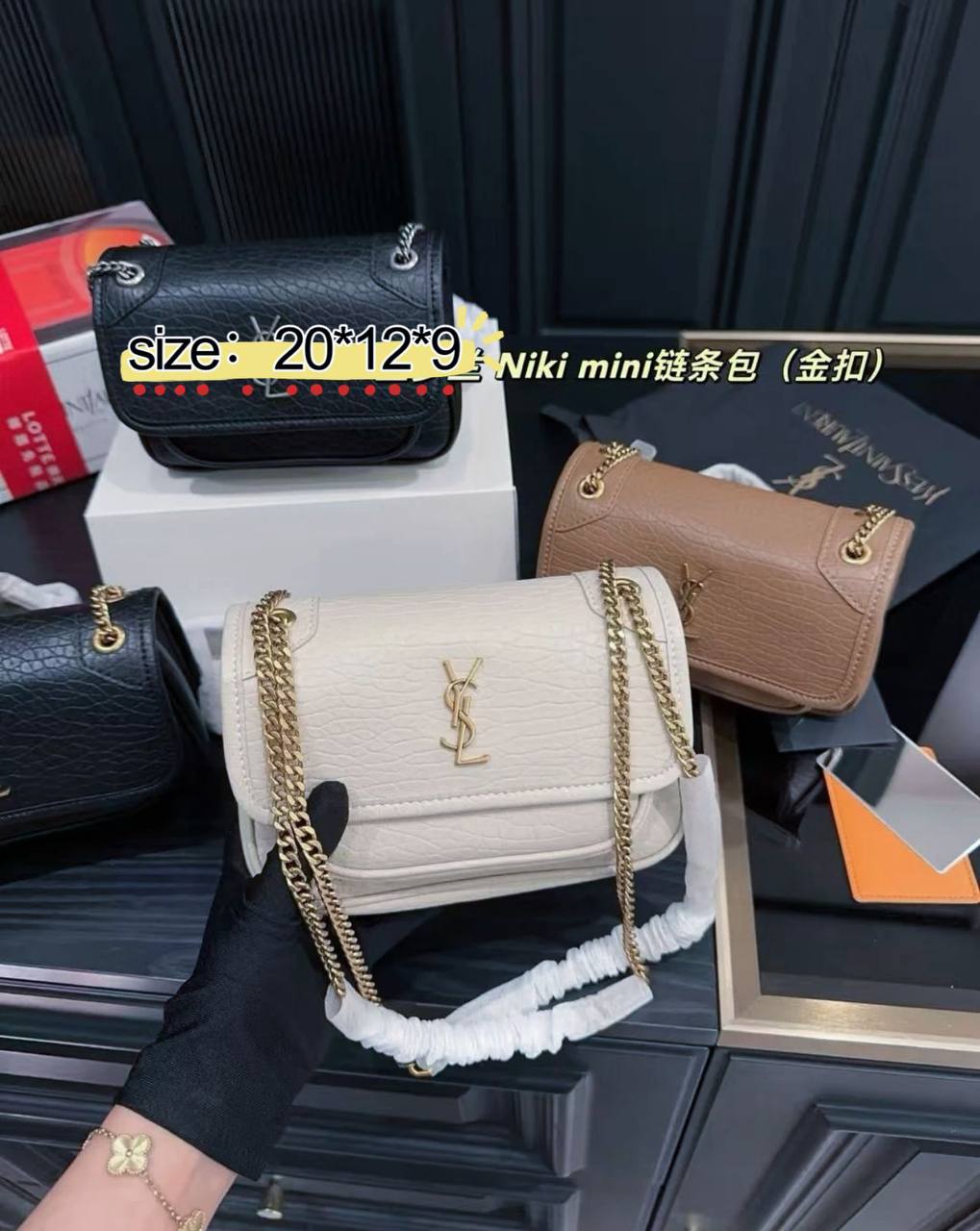 YSL
✨✨NEW  ✨✨
110 dhs🪙💚

with box
🎁🎁🎁

Zain38
♥️♥️♥️