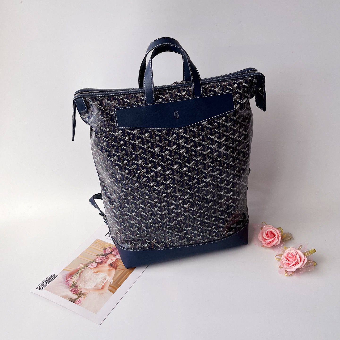 Goyard 
size:44×33×12  
140 dhs❤️

Zain114
♥️♥️♥️