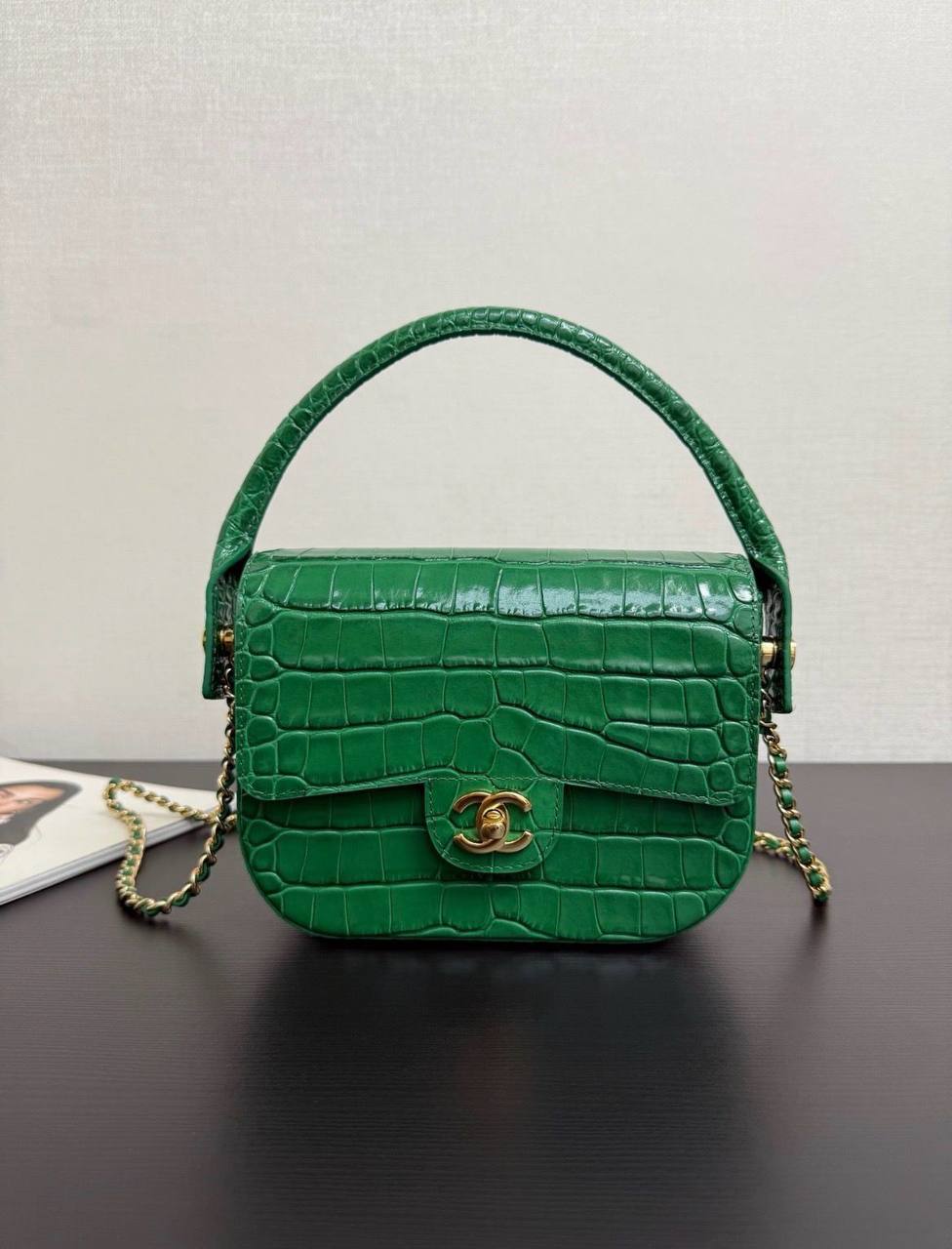 Chanel

 re stokes 

240 dhs🇦🇪🇦🇪🇦🇪

20cm❤️🙋‍♂️

Zain228
♥️♥️♥️