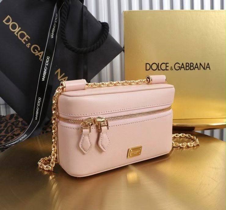 Gucci - YSL - 
Chanel - Goyard - Miu Miu
Master🌺🌺
For Price 👇 WhatsApp✅
0568585901 
0507557372
0552275751 Owner Zain 👌

Zain192
♥️♥️♥️
