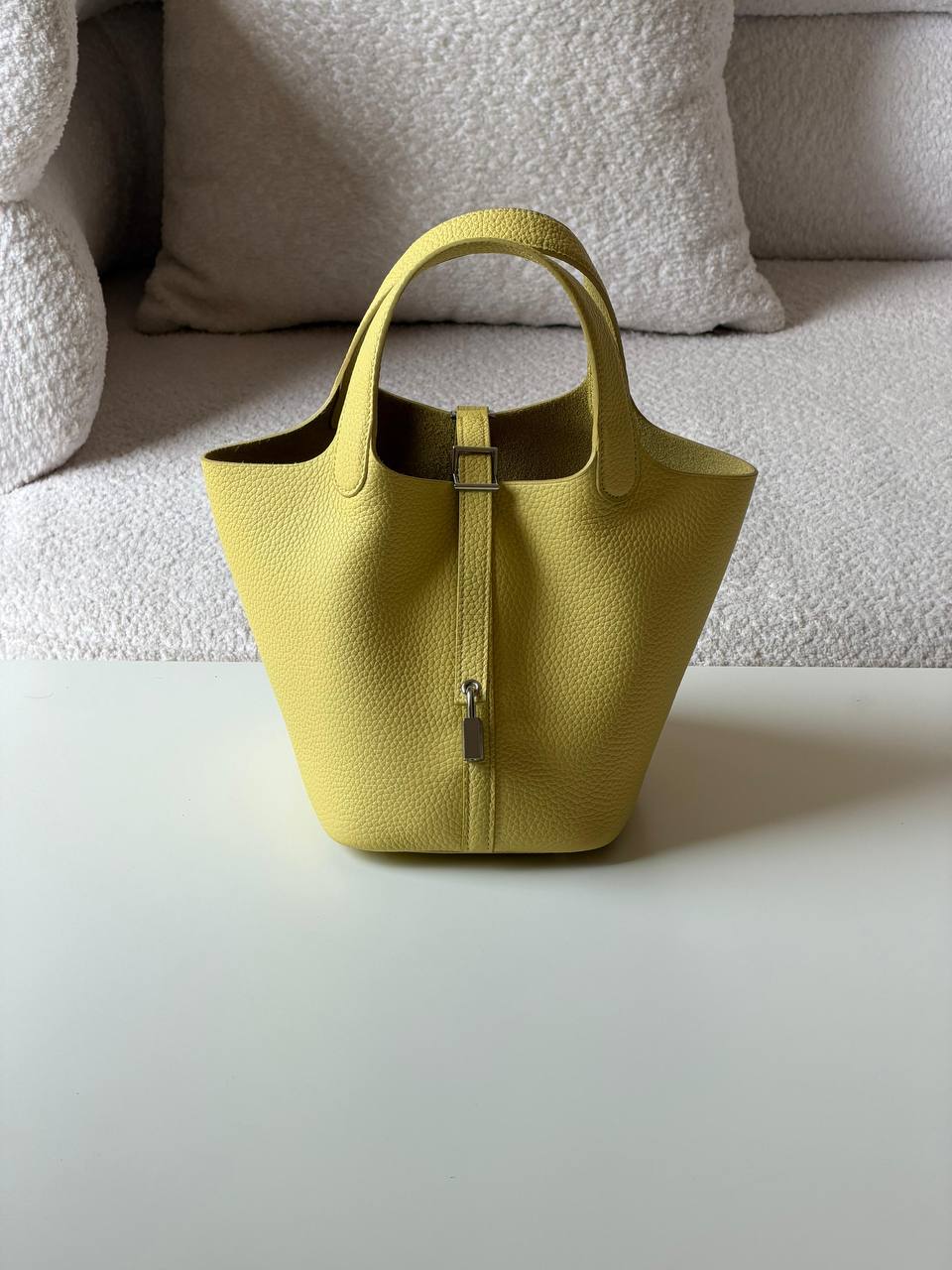 Hermes
picotin 18cm💥Master quality ✅

with box📦

340 dhs✅

Zain52
♥️♥️♥️