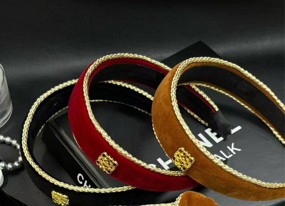 Hair bands
20 dhs🪙💚

Zain263
♥️♥️♥️