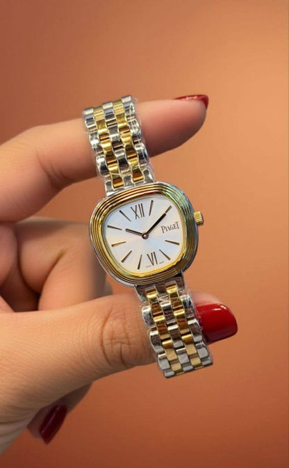 Piaget watch for ladies 
good quality 
260 dhs

Zain59
♥️♥️♥️