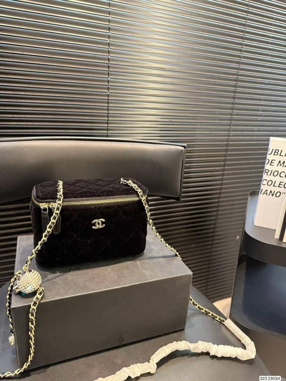 Chanel
Master
270 dhs🪙🌨️

Zain228
♥️♥️♥️