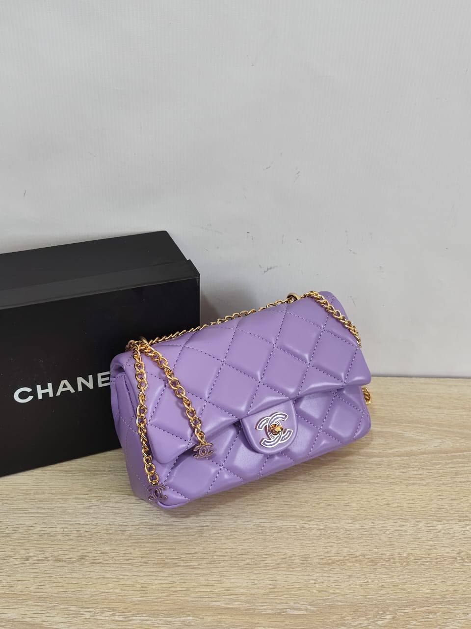 Bags
95 dhs🇦🇪🇦🇪
high quality With box23cm

Zain26
♥️♥️♥️