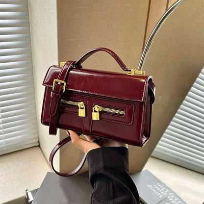 HERMES 

NEW CAME 
GOOD QUALITY 
WITH BOX 
90 dhs🇦🇪🇦🇪


Zain295
Zain39
♥️♥️♥️