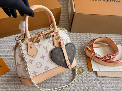 LV Alma 
Master
340 dhs🇦🇪🇦🇪
#20cm🩷🩷🙋‍♂️

Zain228
♥️♥️♥️