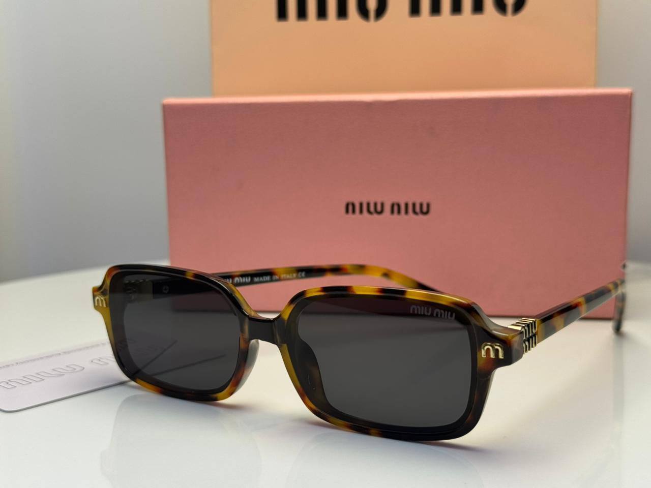 Sunglasses
65 dhs✅

Zain182
♥️♥️♥️