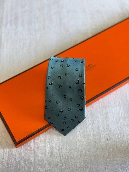 HERMES - LV
*TIE*
*Master quality*
*New collection*
180 dhs✅

Zain179
♥️♥️♥️