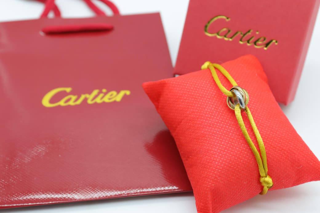 Bracelet 
55 dhs💓
+Box and paper bag🎁

Zain33
♥️♥️♥️