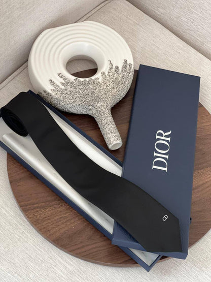TIE
Super Master Quality
250 dhs💓

Zain267
♥️♥️♥️