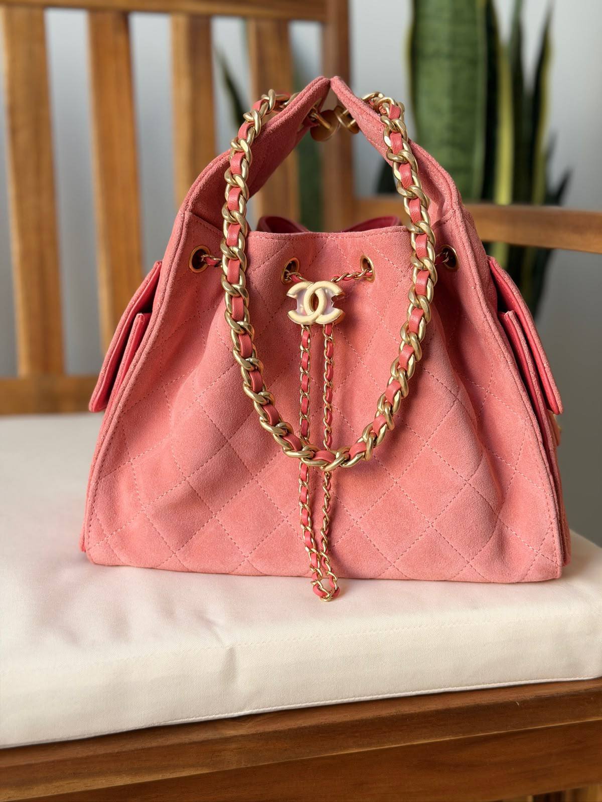 CHANEL

Super Master Quality
Original Packing🎁
Size 26CM

For Price 👇 WhatsApp✅
0568585901 
0507557372
0552275751 Owner Zain 👌

Zain321
♥️♥️♥️