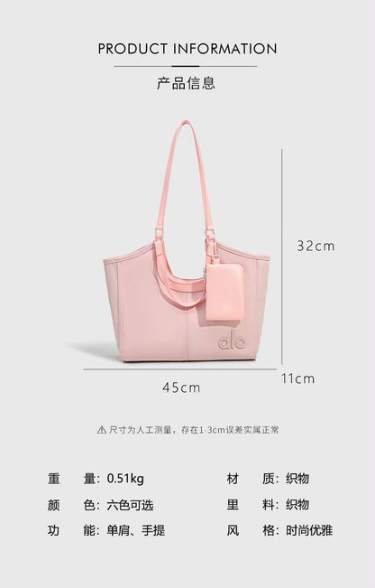 Alo Bags
90 dhs✅
Good-quality 

Zain35
♥️♥️♥️
