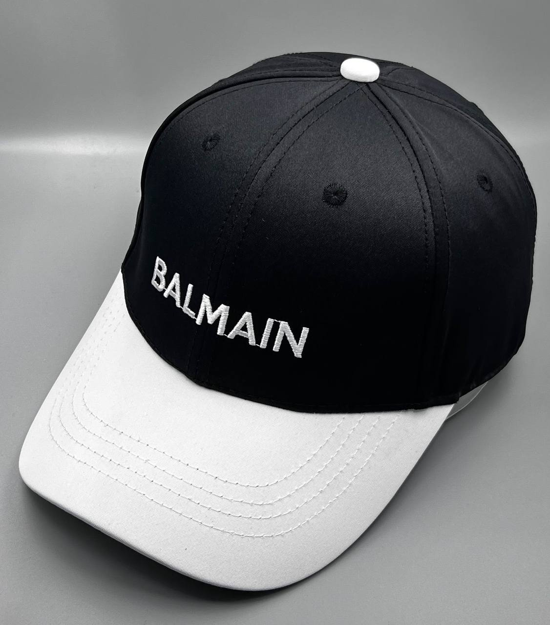 Caps
35 dhs💓

Zain182
♥️♥️♥️