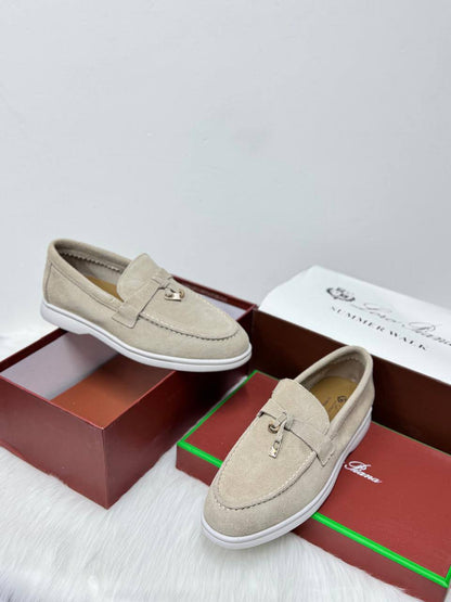 Loro Piana
Size 36-41
130 dhs✅

Zain21
♥️♥️♥️