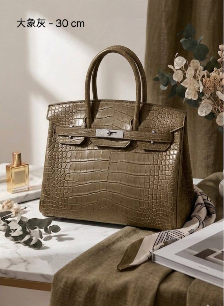HERMES ʙɪʀᴋɪɴ
ᴄʀᴏᴄᴏᴅɪʟᴇ ʟᴇᴀᴛʜᴇʀ
sɪʟᴠᴇʀ ʜᴀʀᴅᴡᴀʀᴇ
ᴡɪᴛʜ ʟᴏɴɢ ʙᴇʟᴛ sᴛʀᴀᴘ
sɪᴢᴇ: 30 cm

120 dhs🇦🇪🇦🇪
ɢᴏᴏᴅ ǫᴜᴀʟɪᴛʏ ᴍᴀᴛᴇʀɪᴀʟ

Zain31
♥️♥️♥️