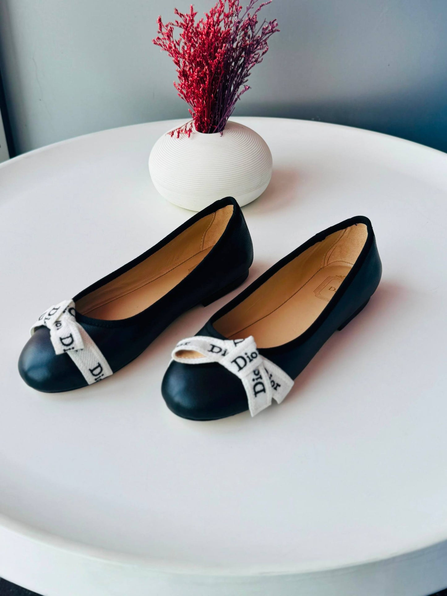 Dior 🩵💛
*36-41*
_Super master high quality_🪡
450 dhs✅

Zain176
♥️♥️♥️