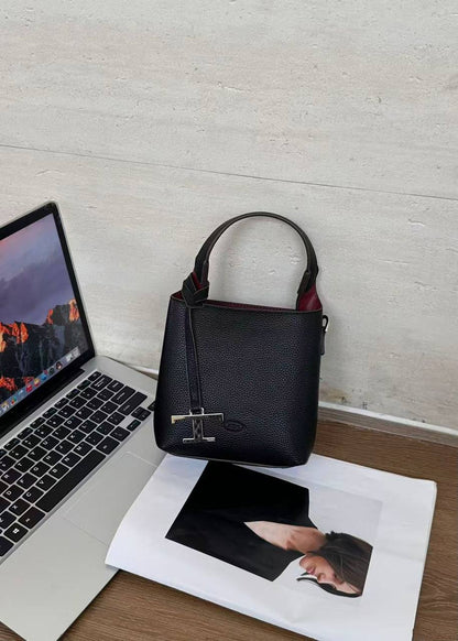 TODS

withbox 
🎁🎁🎁

95 dhs✅

Zain143
♥️♥️♥️