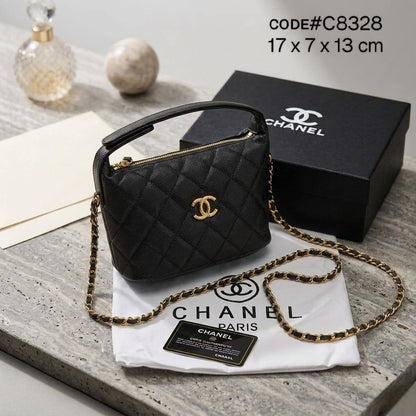 CHANEL ᴍɪɴɪ ʜᴏʙᴏ
ᴄᴀᴠɪᴀʀ ʟᴇᴀᴛʜᴇʀ ᴍᴀᴛᴇʀɪᴀʟ
ᴅᴇᴛᴀᴄʜᴀʙʟᴇ ᴛᴏᴘ ʜᴀɴᴅʟᴇ
ᴡɪᴛʜ ʟᴏɴɢ ᴄʜᴀɪɴ sᴛʀᴀᴘ
sɪᴢᴇ : 17 cm
ᴡɪᴛʜ BOX
🎁🎁🎁

90 dhs✅

Zain31
♥️♥️♥️