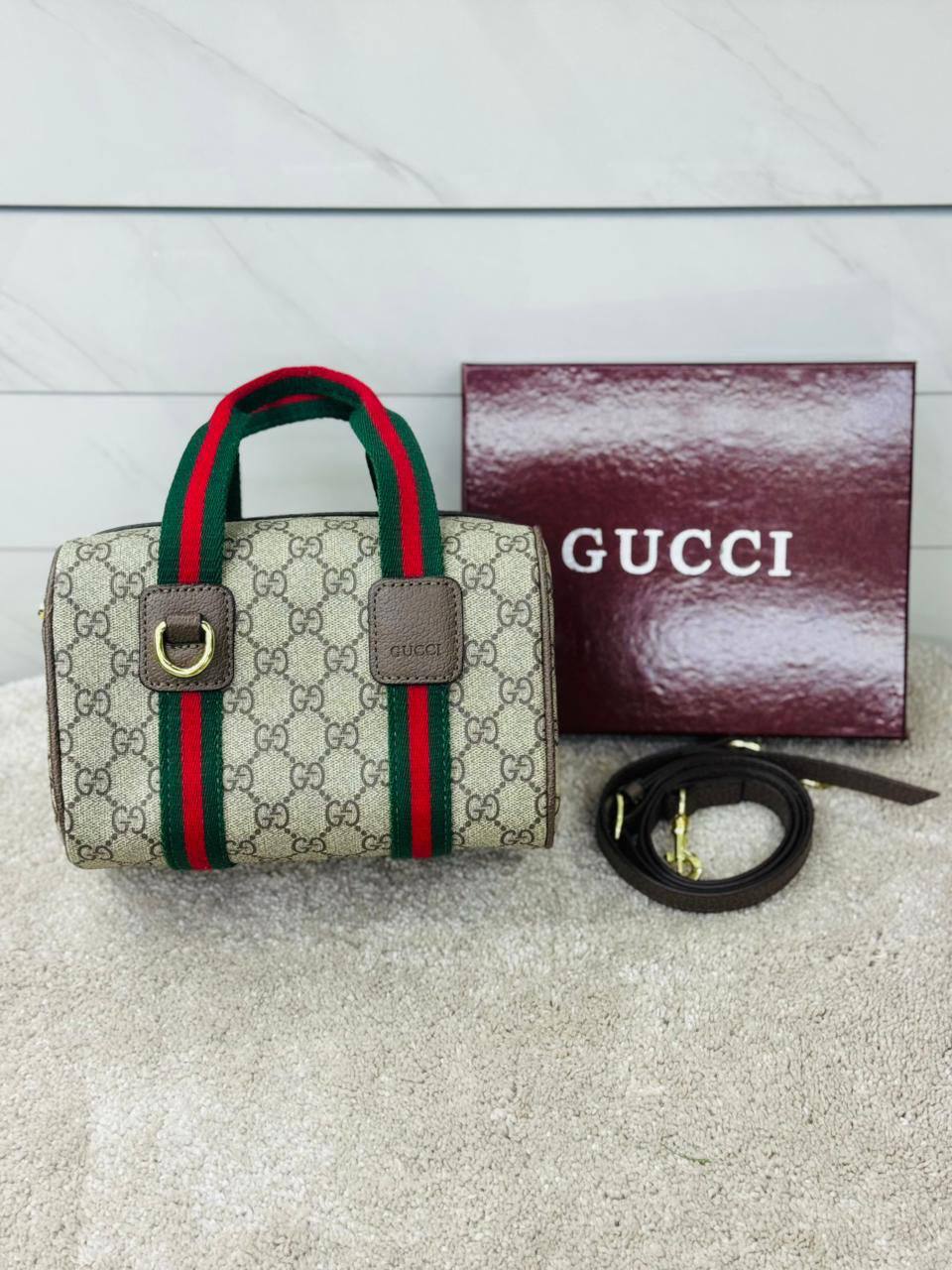 HERMES 
25cm
110 dhs🪙🌨️ 

Zain44
♥️♥️♥️