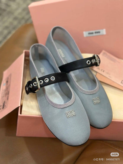 Miu Miu Ballet
Size 36-41
120 dhs🪙🌨️

Zain145
♥️♥️♥️