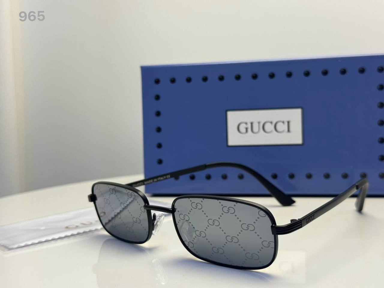 Sunglasses
65 dhs💓

Zain182
♥️♥️♥️