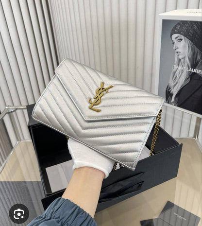 YSL
85 dhs❣️

Withbox
 🎁🎁🎁

Zain143
♥️♥️♥️