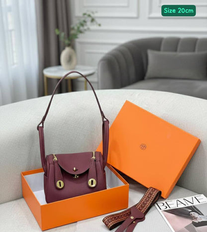 Hermes

Best quality

With box’s

105 dhs🇦🇪🇦🇪

size 20cm

Zain158
♥️♥️♥️