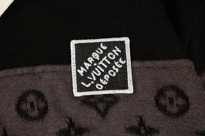 LV
Men’s Polo Tshirt
Master Quality 
SMLXLXXL
300 dhs🪙🌨️

Zain276
♥️♥️♥️