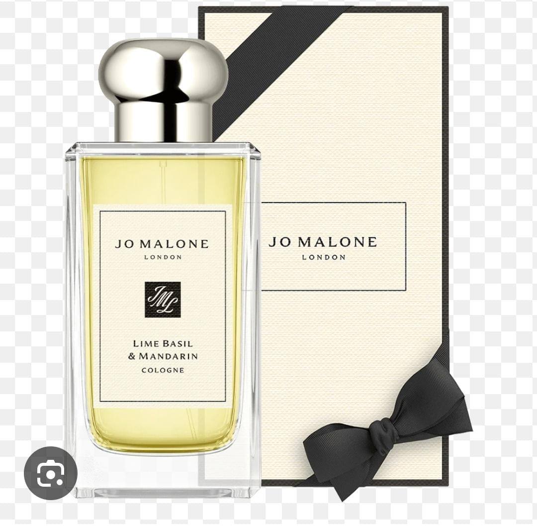 Jo Malone
With paper  bag
45 dhs❤️💚❤️

Zain87
♥️♥️♥️
