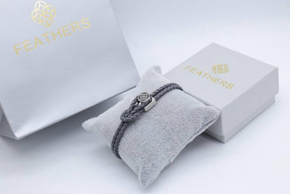 Feather Bracelet
60 dhs🇦🇪🇦🇪🇦🇪

With Box And Paper Bag

Zain33
♥️♥️♥️