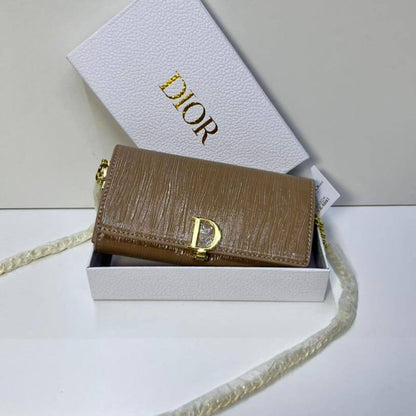 Dior
105 dhs🇦🇪🇦🇪 
with box high quality

Zain21
♥️♥️♥️