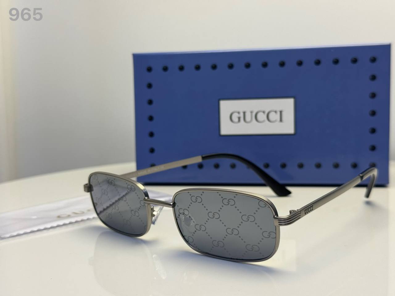 Sunglasses
65 dhs💓

Zain182
♥️♥️♥️
