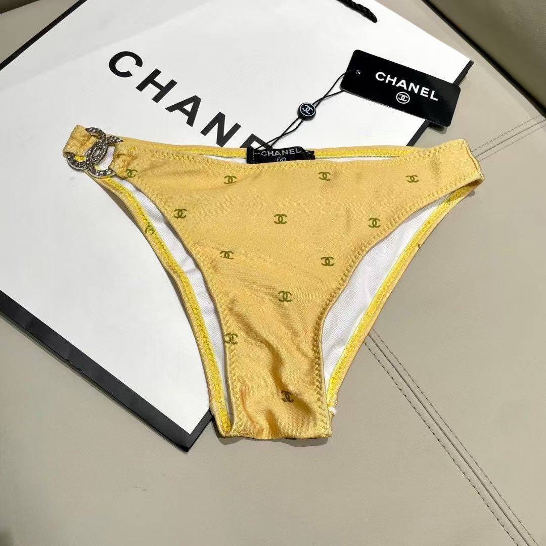LV - Chanel - Gucci
Women’s Bikini
Master Quality 
SML
250 dhs✅

Zain278
♥️♥️♥️