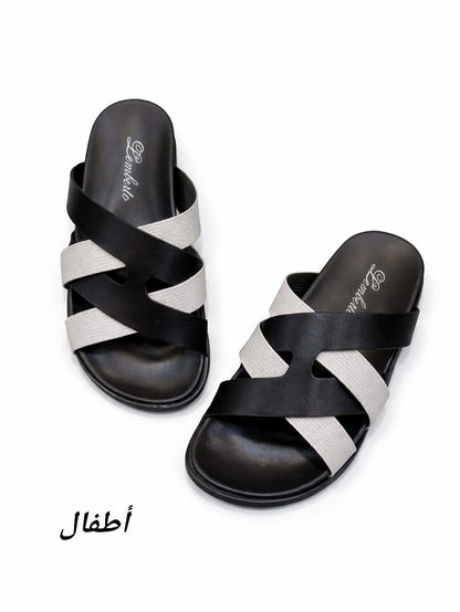 LEMBERTO SANDAL FOR KIDS*
100 dhs❣️

*SIZES : 31 to 36*

Zain58
♥️♥️♥️