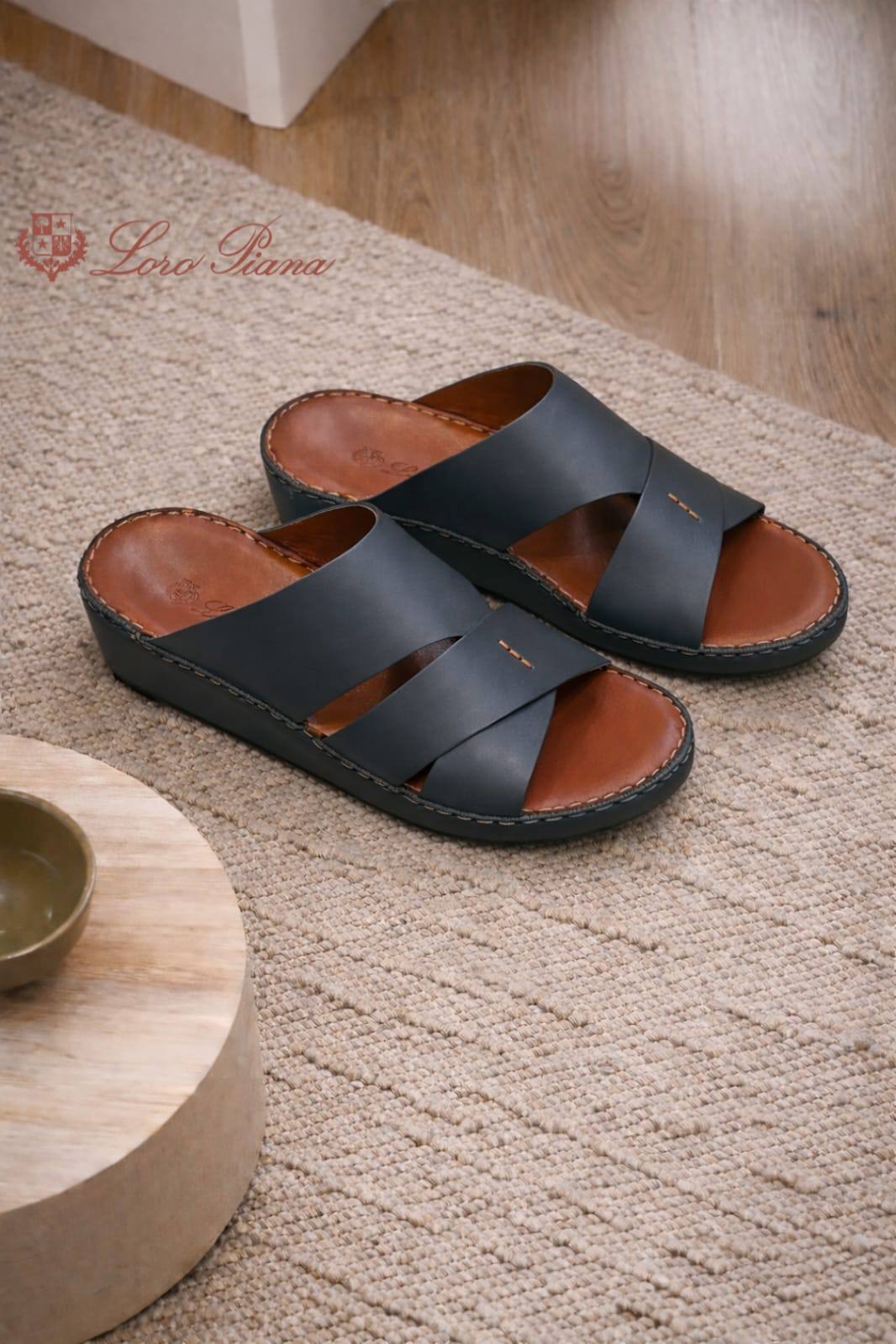 Loro piana slippers for men 
master quality 
230 dhs👑 
40to46 (6to12)

Zain59
♥️♥️♥️