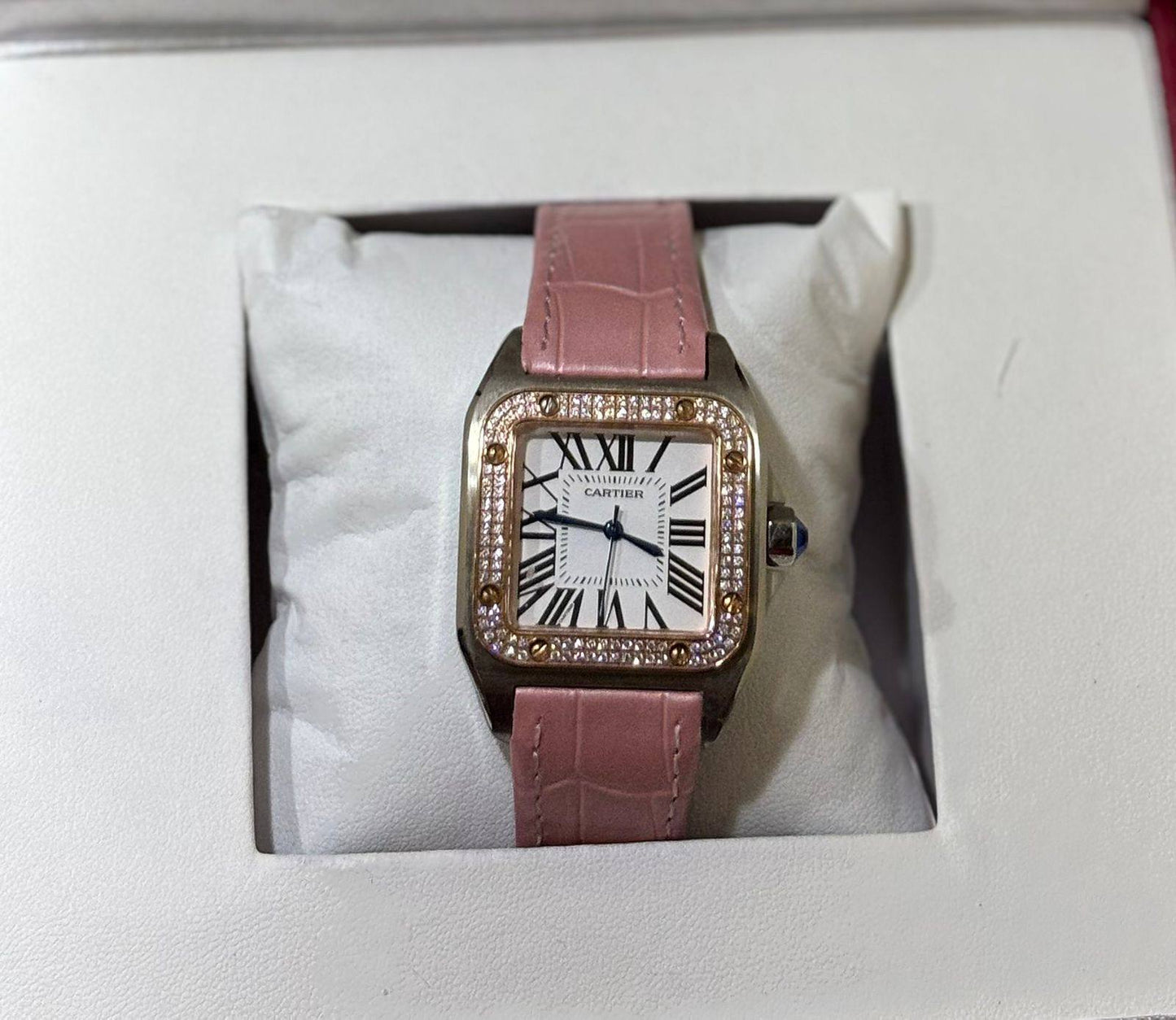 CARTIER
For Women
260 dhs🌺

___WITH BOX_____❒
🎁🎁🎁

Zain108
♥️♥️♥️
