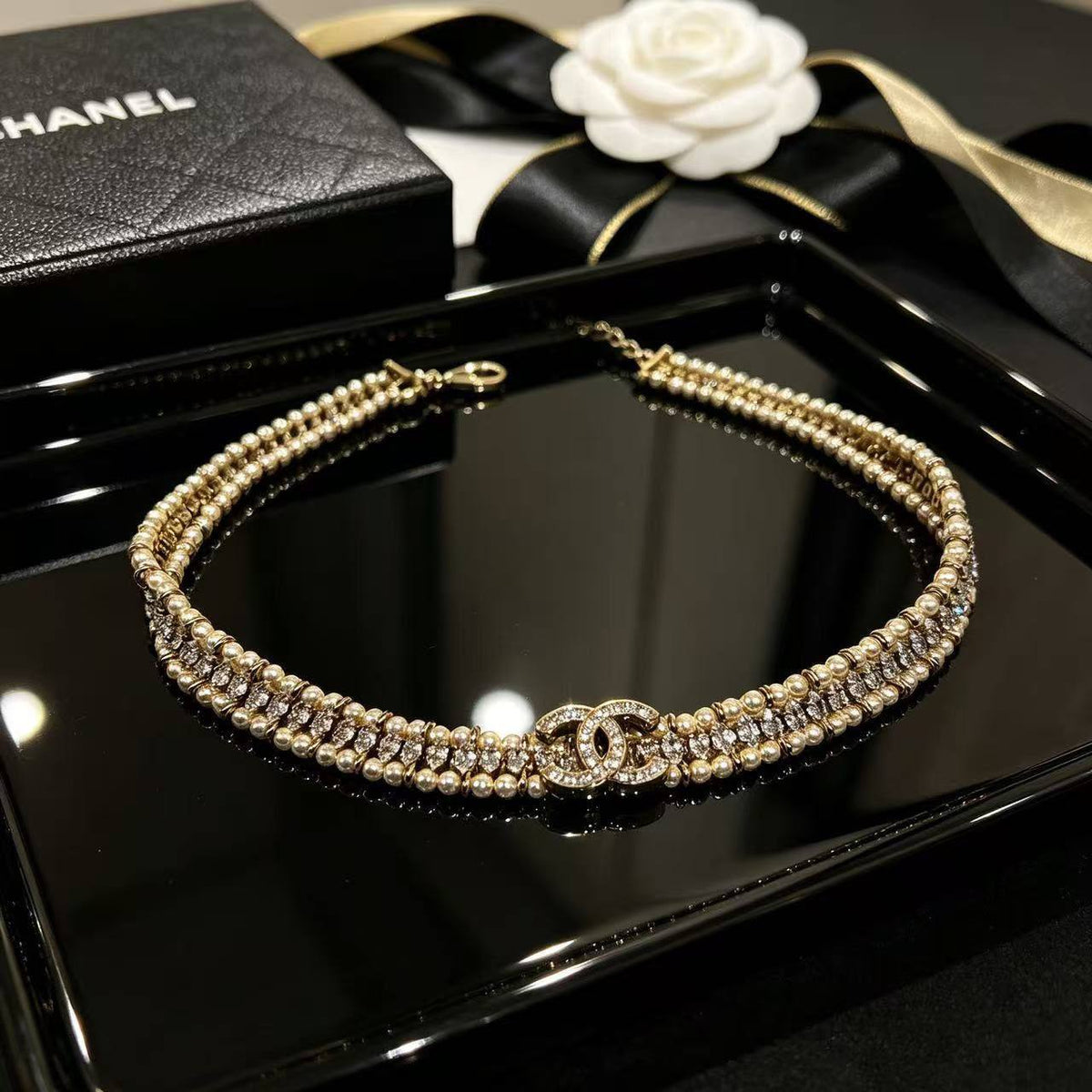 Chanel set
Choker necklace 
Bracelet 
Master quality 🪎

145 dhs🇦🇪🇦🇪  normal box 📦

Zain48
♥️♥️♥️