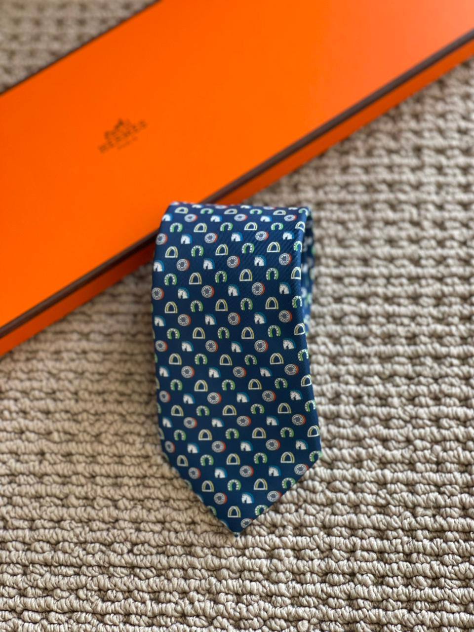 HERMES
TIE
*New Collection*
*Master Quality*
180 dhs💓

Zain179
♥️♥️♥️
