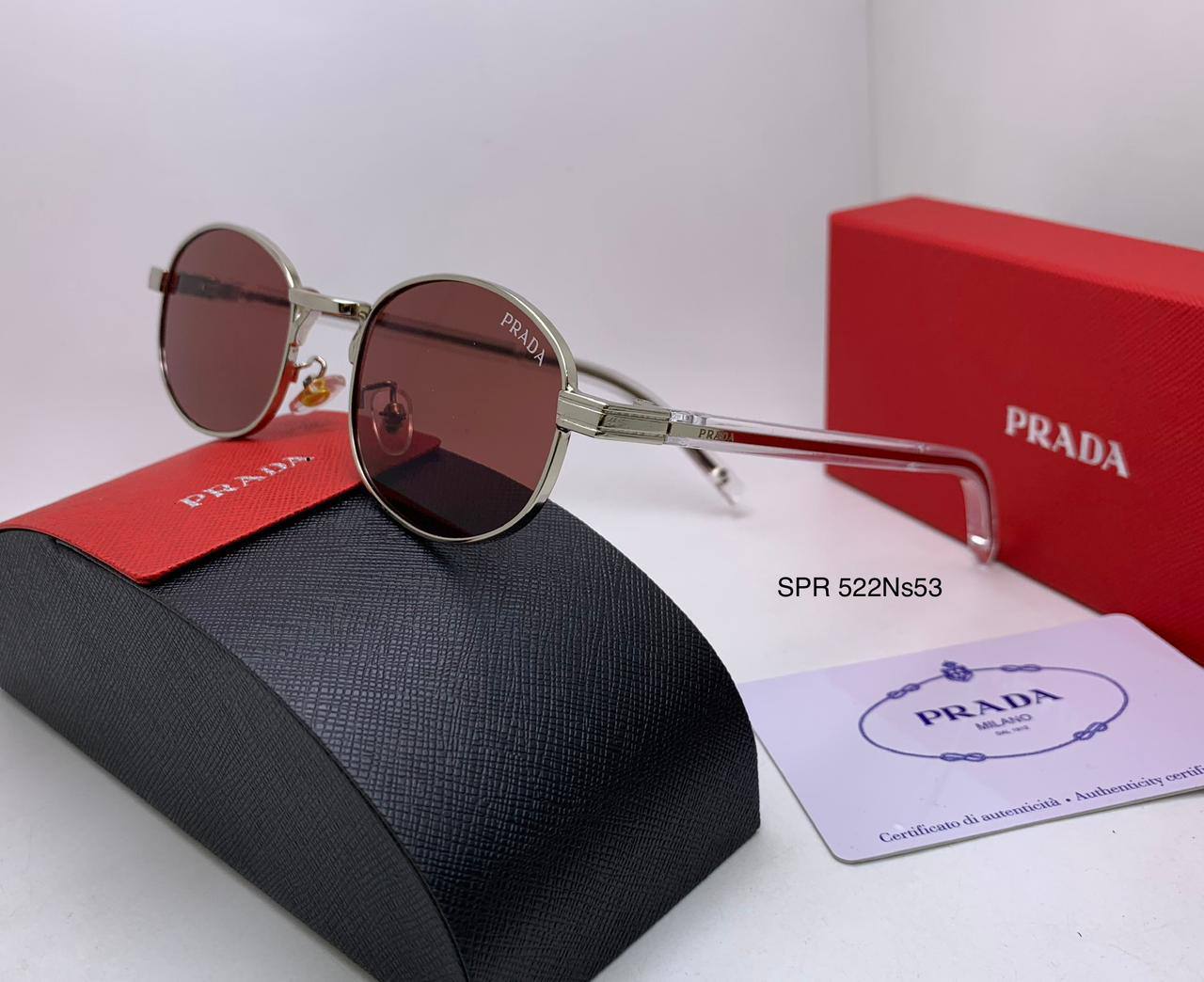 Balenciaga - Prada 
70 dhs🗽

Zain126
♥️♥️♥️