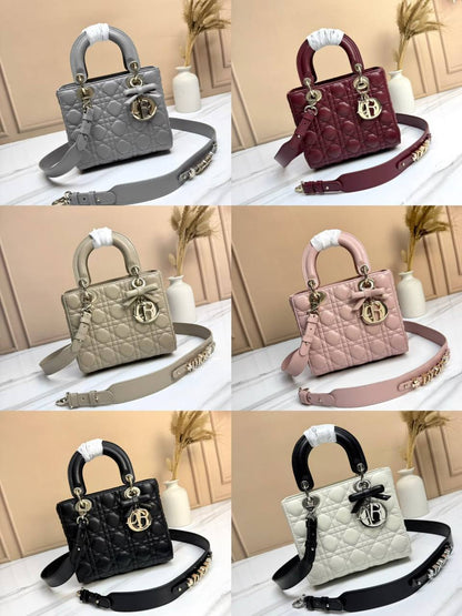 Dior
Master🎁🎁
330 dhs✅
#20cm🥰🥰

Zain228
♥️♥️♥️