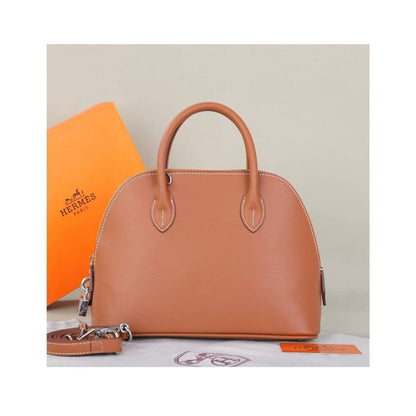 HERMES 
BIG SIZE GOOD QUALITY *WITH BOX 🎁

110 dhs✅

Zain39
♥️♥️♥️