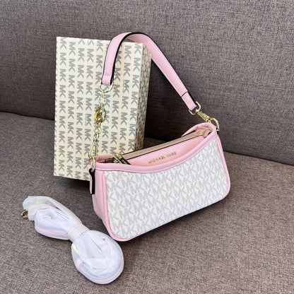 MK
90 dhs❣️

with box
🎁🎁🎁

size 22cm

Zain26
♥️♥️♥️