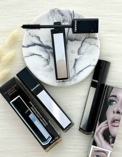 MASCARA
20 dhs✅

Zain01
♥️♥️♥️